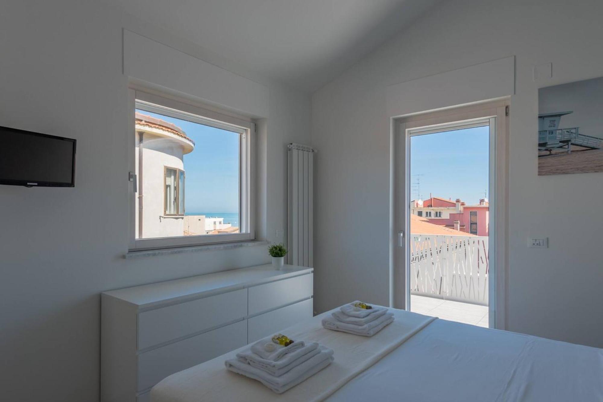 Blu Mare - Yourplace Abruzzo Marina di San Vito Bagian luar foto